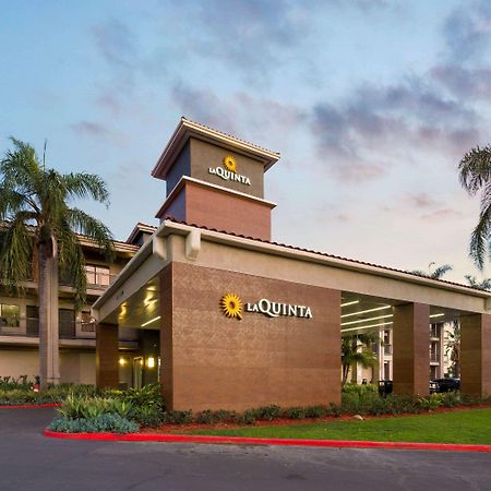 La Quinta By Wyndham Orange County Airport Hotel Santa Ana Bagian luar foto