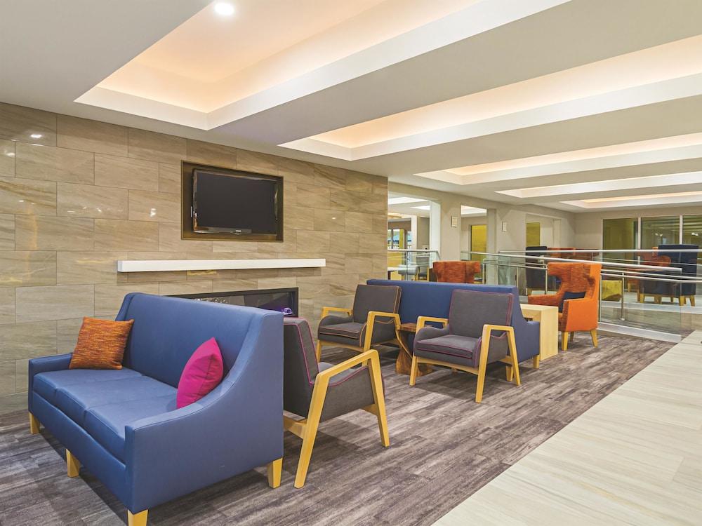 La Quinta By Wyndham Orange County Airport Hotel Santa Ana Bagian luar foto