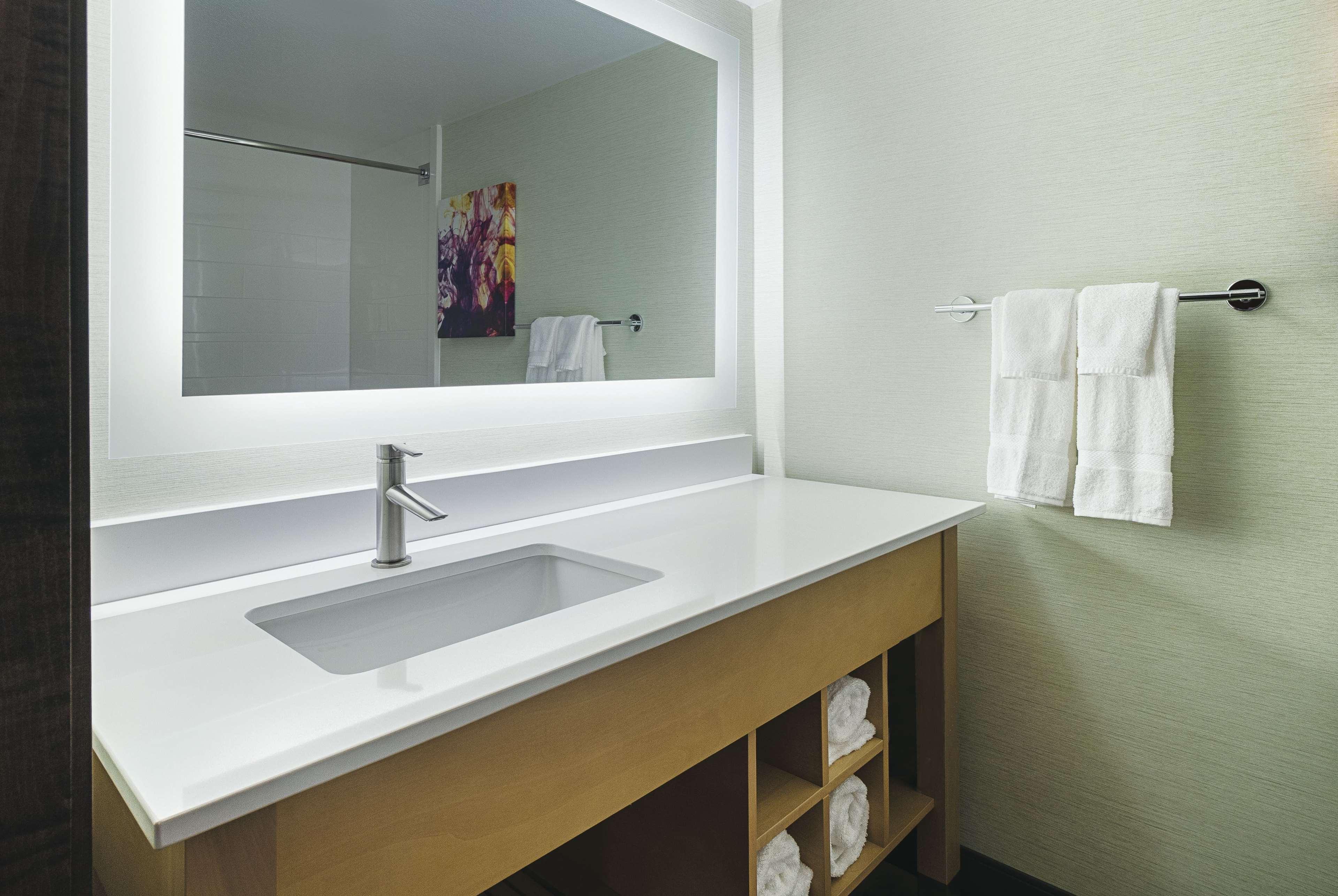 La Quinta By Wyndham Orange County Airport Hotel Santa Ana Bagian luar foto