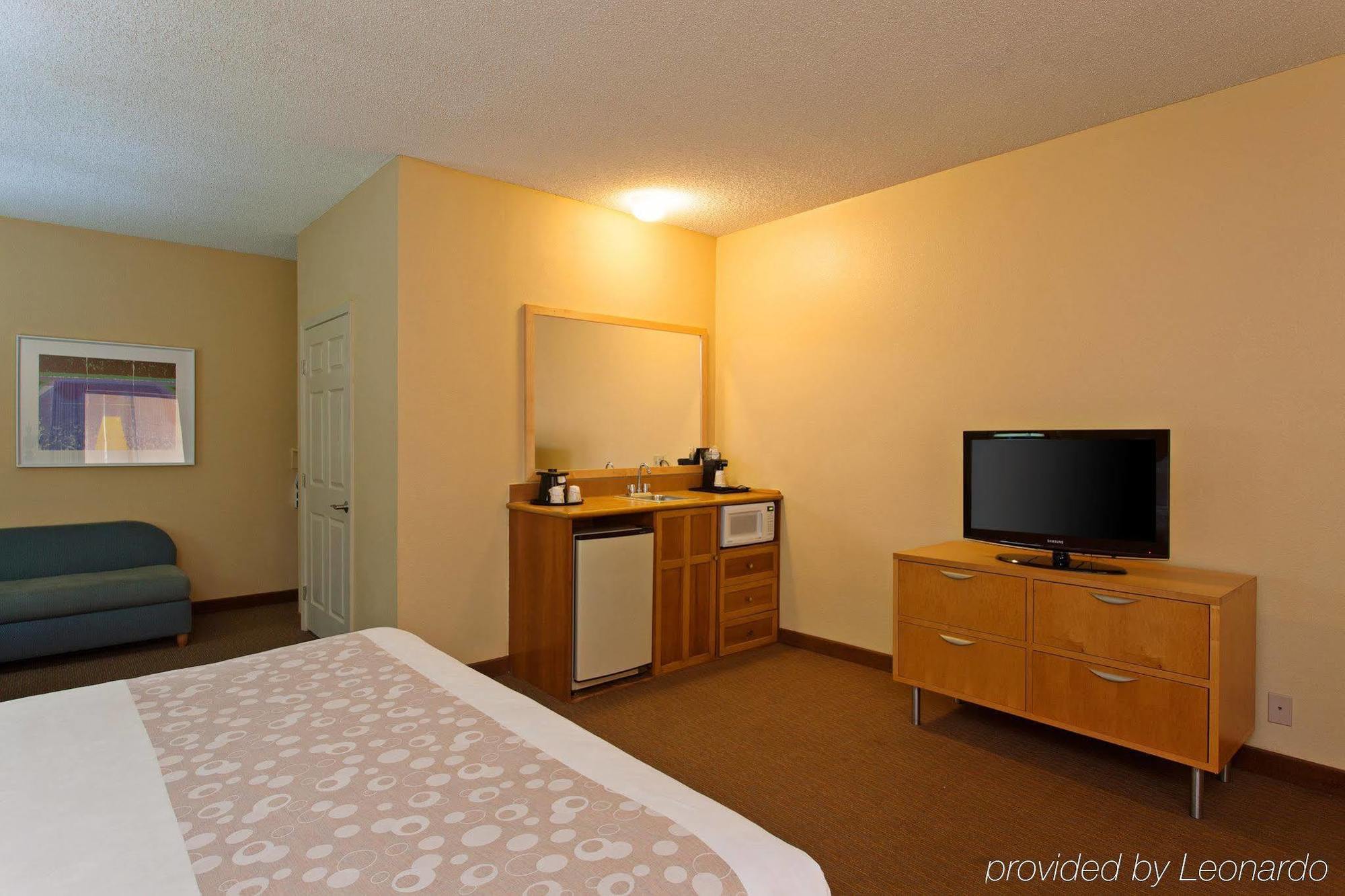 La Quinta By Wyndham Orange County Airport Hotel Santa Ana Bagian luar foto